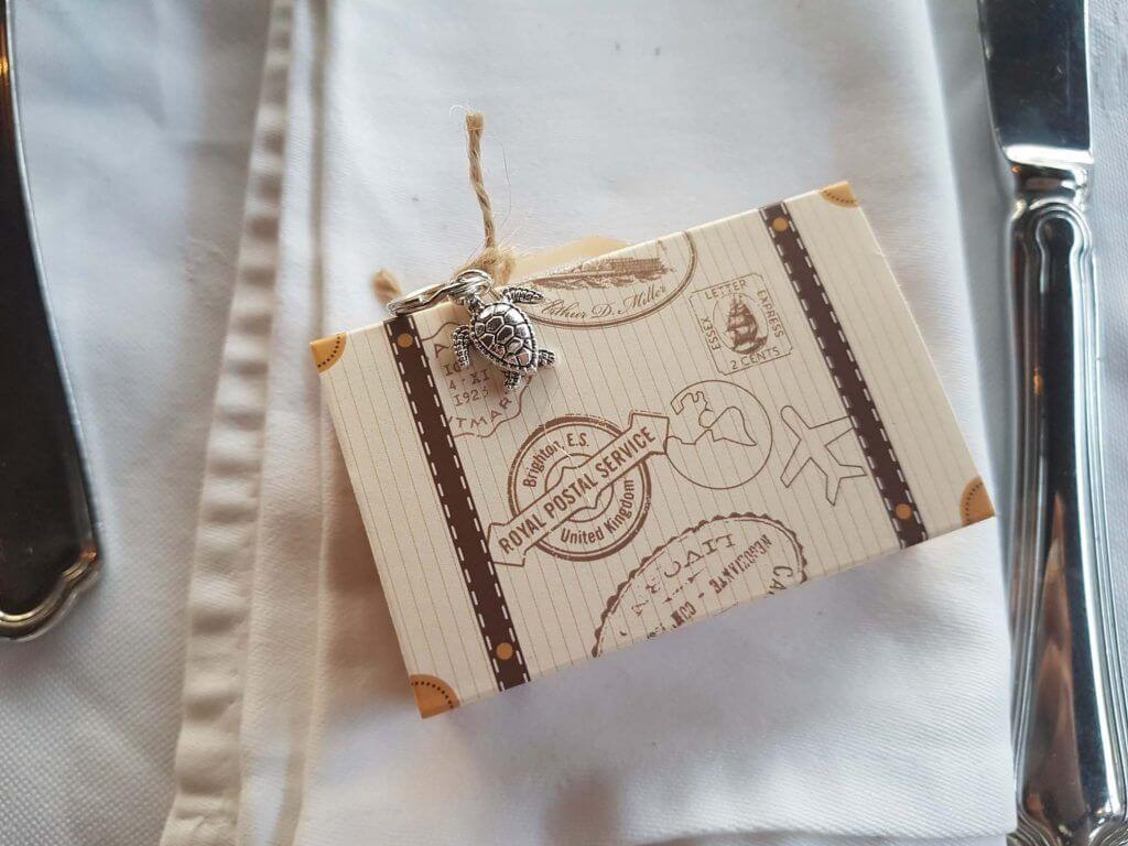Door-Gift