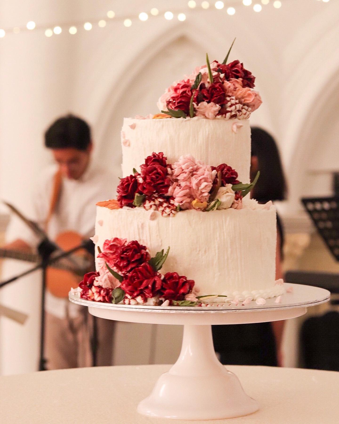 15 Popular Shops for Wedding Cakes in Singapore